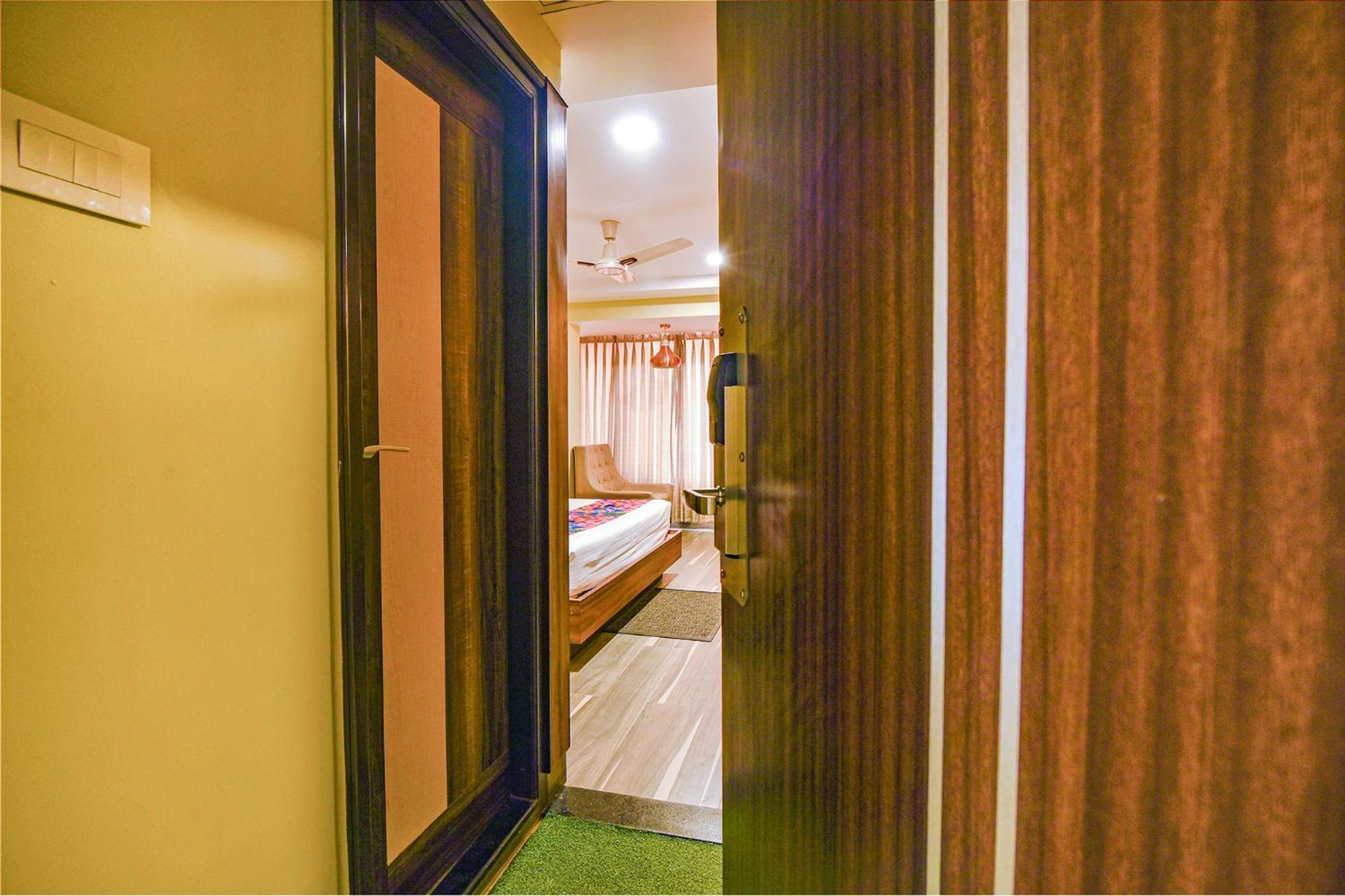 Fabhotel Phoenix Resorts - Nr M Chinnaswamy Stadium Bangalore Dış mekan fotoğraf